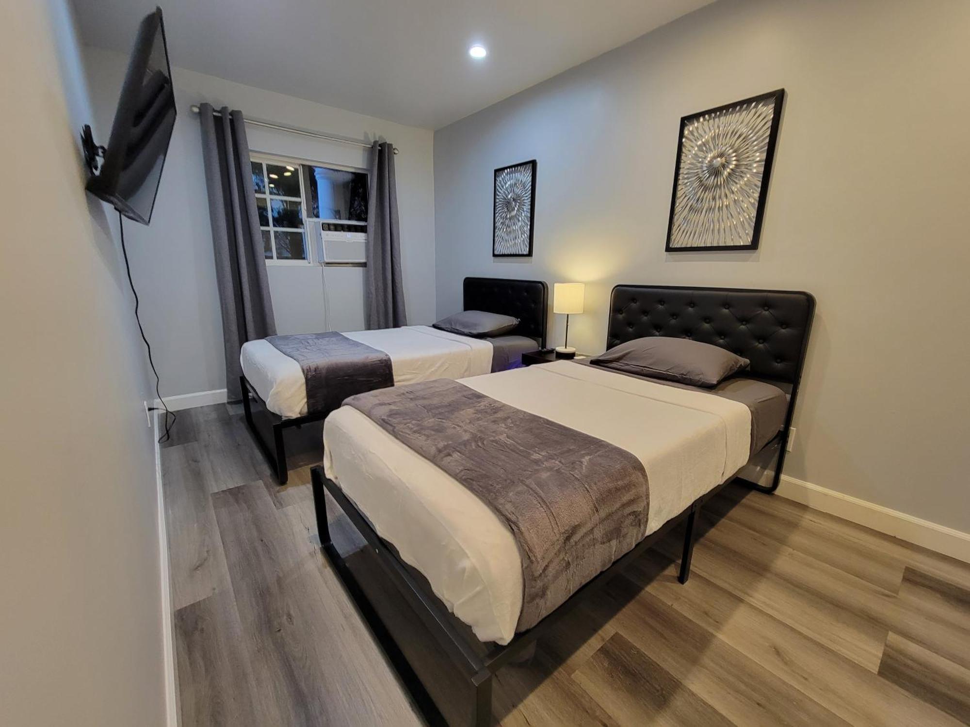 Apartamento 2 Bedroom Apartment1 Mile South From The Hollywood Walk Of Fame And Hollywood Sign Los Ángeles